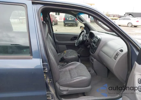 2001 Ford Escape Xls z USA, uszkodzony, nr VIN 1FMYU02BX1KF86357